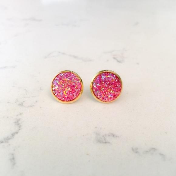 ๐ Pink Druzy Studs 3/$18 - Picture 1 of 2